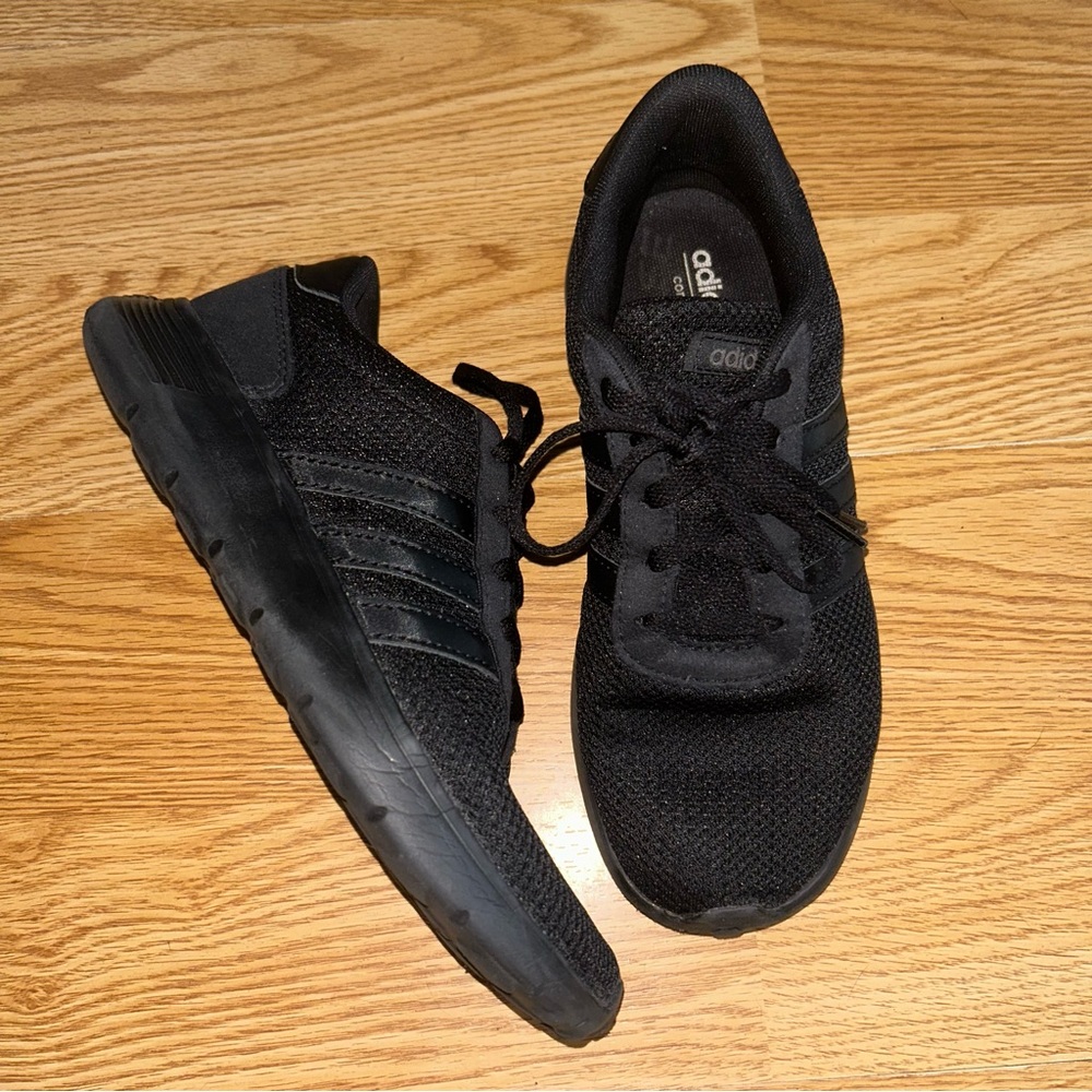 Adidas neo comfort footbed sneakers sz 4.5